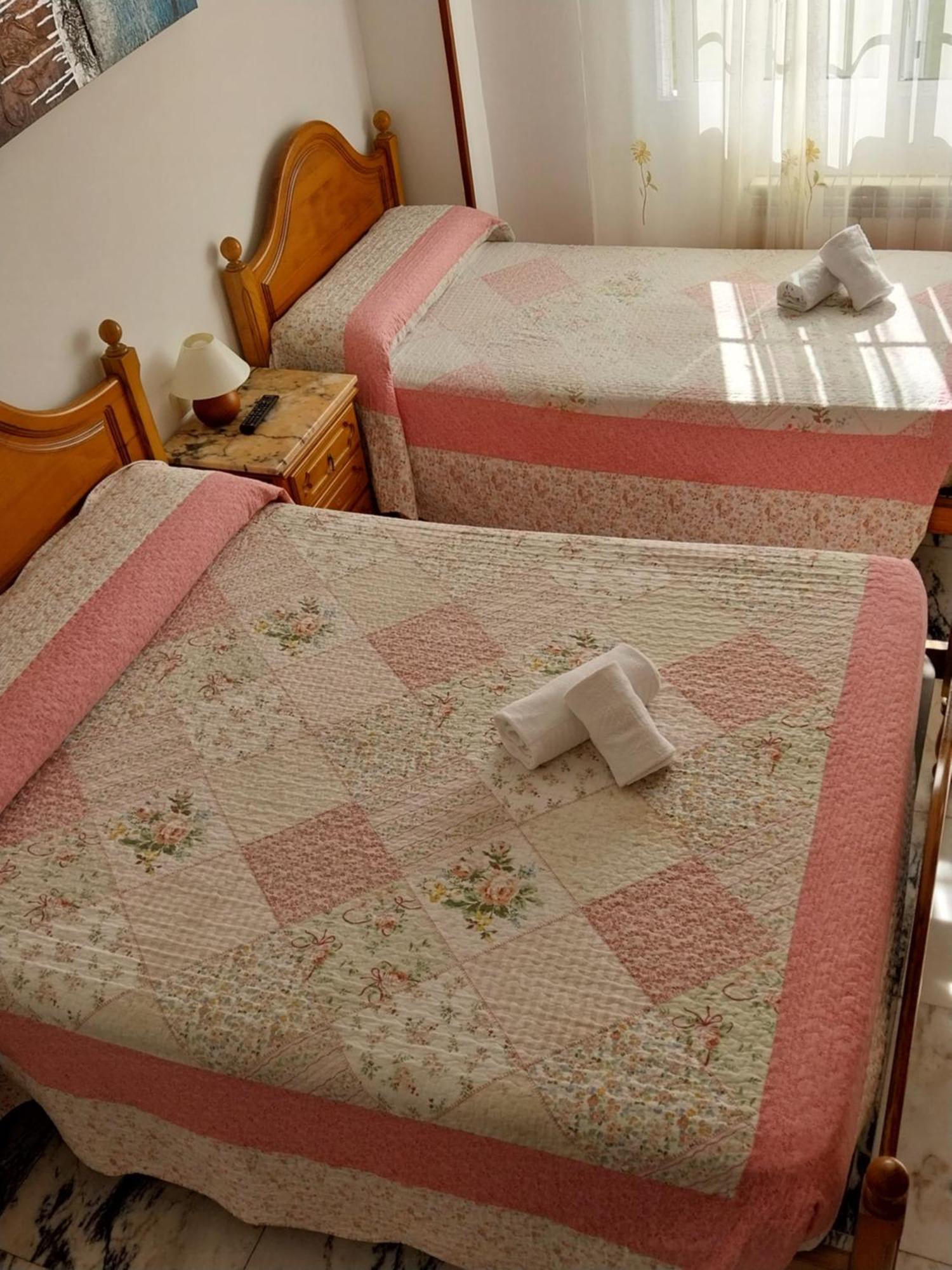 Pension Glorioso II Picaraña Εξωτερικό φωτογραφία